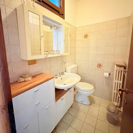 A Un Passo Dalle Isole Borromee E Stresa Holiday home Vezzo